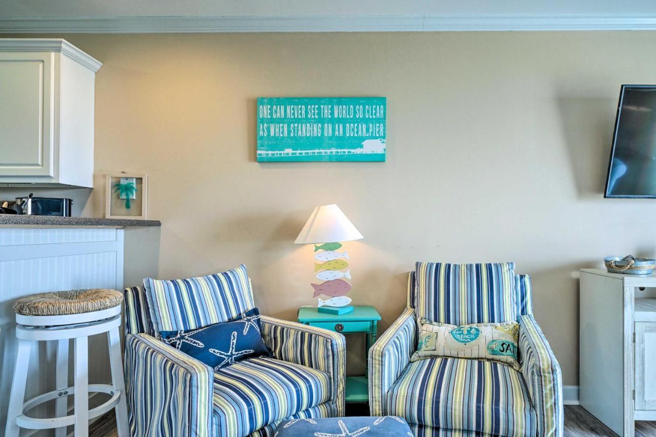 Ocean-View Oak Island Condo, 1 Block To Beach! Esterno foto